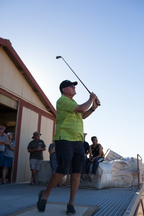 Caddie Mag Chasing the Sun-258